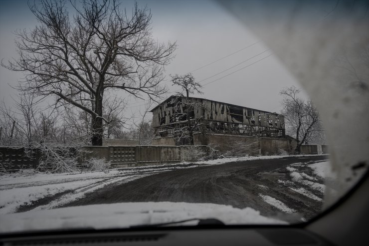 Ukrayna'da Rus saldırıları altındaki Çasiv Yar'da siviller hayatını sığınakta geçiriyor