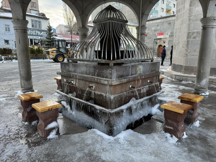 Erzurum, Ardahan ve Kars'ta soğuk hava etkili oluyor