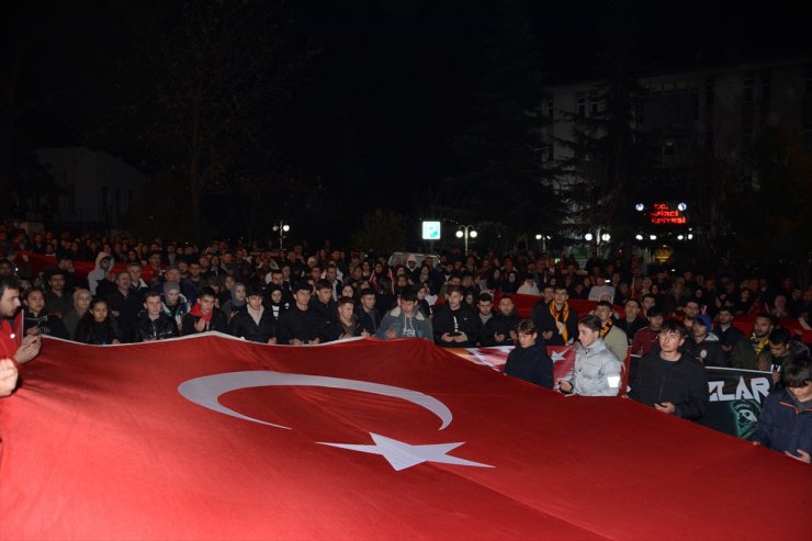 Manisa'da şehit askerleri anma yürüyüşü düzenlendi