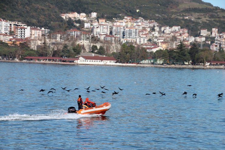 Zonguldak'ta batan geminin kayıp 7 personelini arama çalışmaları sürüyor