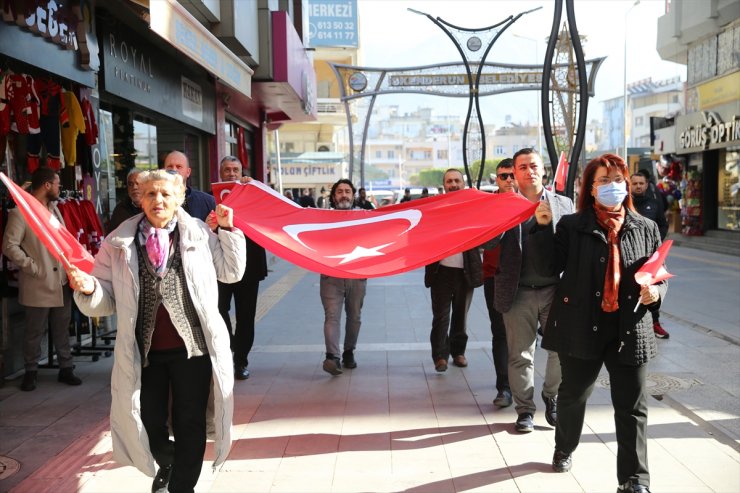 Hatay'da şehit askerleri anma yürüyüşü düzenlendi