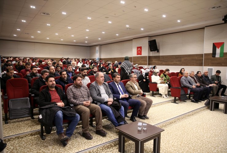 Bitlis'te "Gazze bizim neyimiz olur?" konferansı düzenlendi