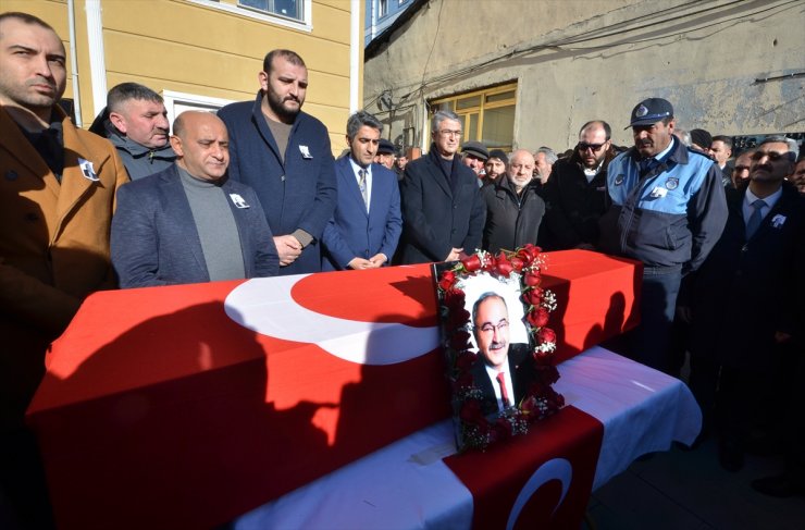 Ankara'da vefat eden Sarıkamış Belediye Başkanı Harun Hayali son yolculuğuna uğurlandı