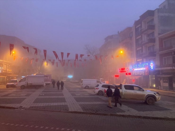 Çanakkale'de yoğun sis etkili oldu