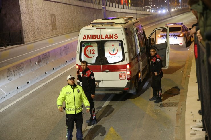 Denizli'de cipin çarptığı motosikletteki 2 genç hayatını kaybetti