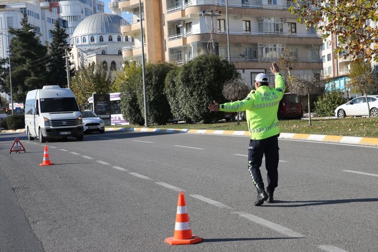 Şanlıurfa'da "Güvenli Okul" projesi kapsamında denetimler devam ediyor