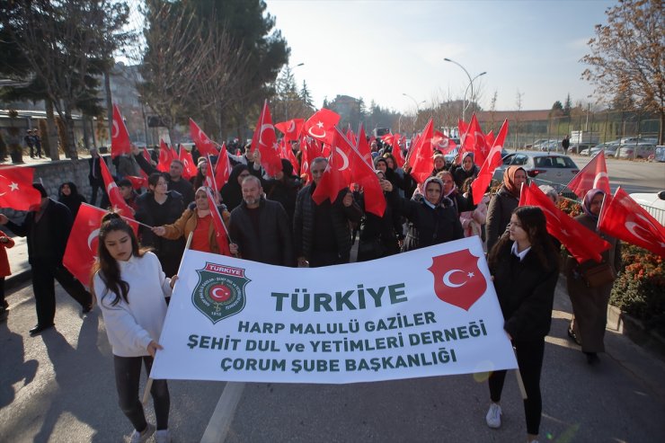 Çorum'da "Şehitlerimize Saygı Yürüyüşü" düzenlendi