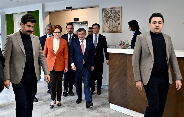 Gelecek Partisi Genel Başkanı Davutoğlu'ndan İYİ Parti Genel Başkanı Akşener'e ziyaret