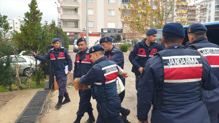 GÜNCELLEME - Osmaniye'de sosyal medyadan Atatürk ve şehitlere hakaret eden 2 kişi tutuklandı