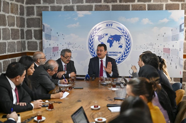 AK Parti Seçim İşleri Başkanı Yavuz, "Anadolu Sohbetleri" etkinliğine konuk oldu: