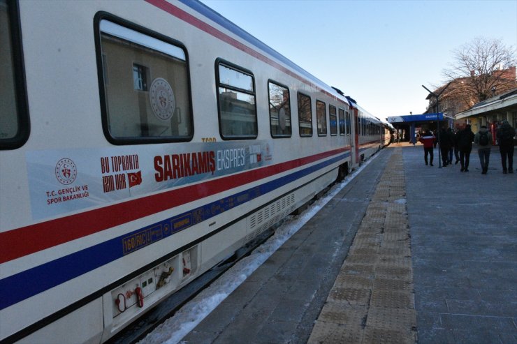 Sarıkamış Ekspresi Erzurum'a ulaştı