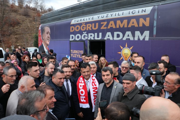 AK Parti Samsun Büyükşehir Belediye Başkan adayı Doğan'a coşkulu karşılama