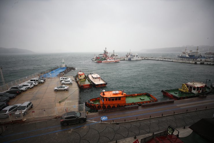 GÜNCELLEME - Çanakkale Boğazı'nda feribot seferleri yeniden başladı