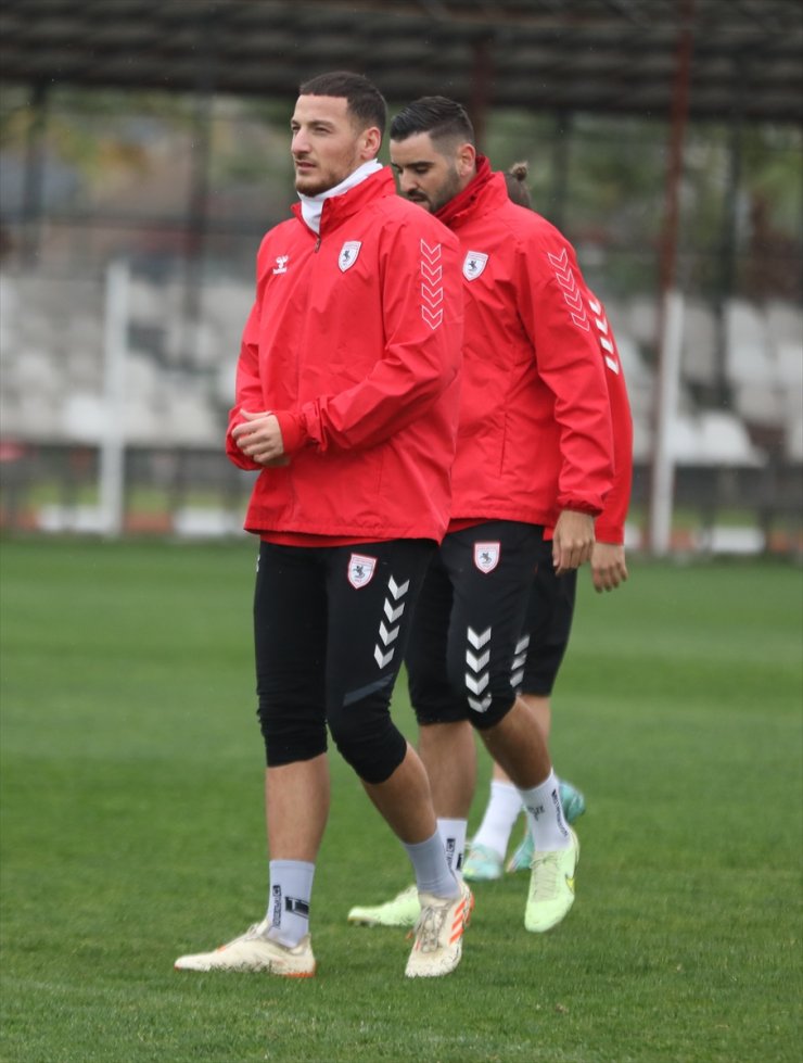 Samsunspor, Trabzonspor karşısında galibiyet hedefliyor