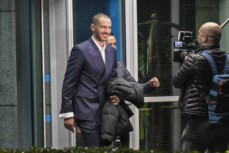 Fenerbahçe'nin transfer görüşmelerine başladığı Leonardo Bonucci, İstanbul’a geldi