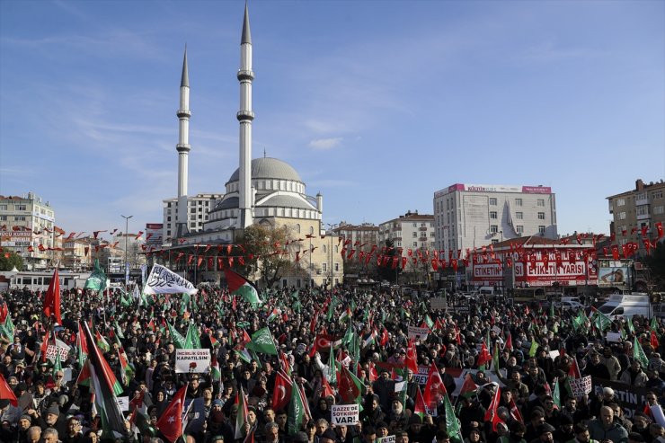 Bağcılar'da "Şehitlerimiz ve Filistin İçin Yürüyoruz" etkinliği