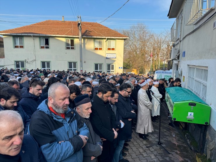 İlahiyatçı Prof. Dr. Faruk Beşer, Kocaeli'de son yolculuğuna uğurlandı