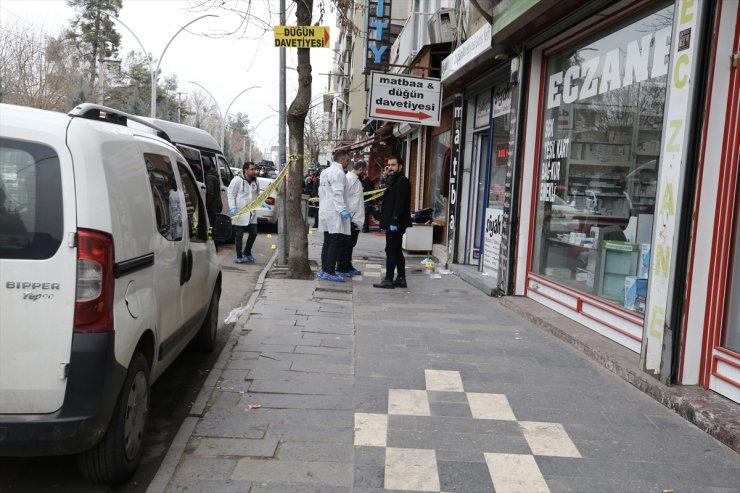 Diyarbakır'da çıkan silahlı kavgada 1'i ağır 4 kişi yaralandı