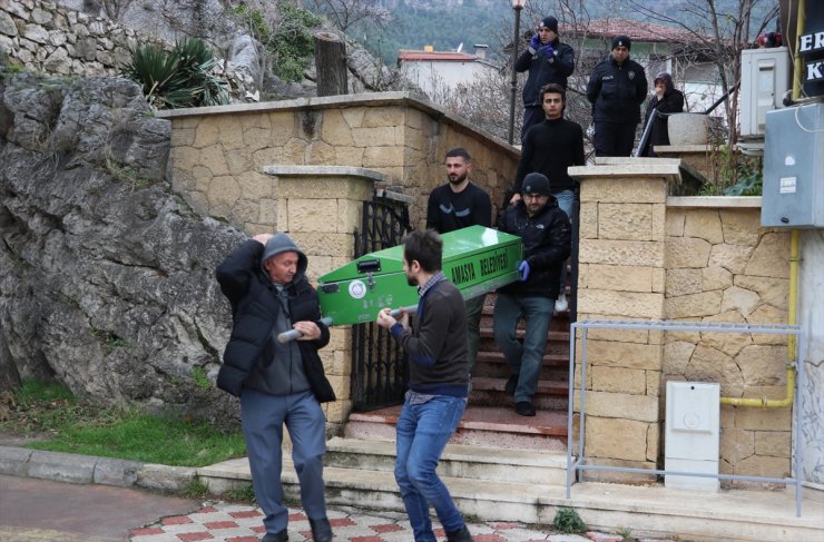 Amasya'da 70 yaşındaki zihinsel engelli kadın evinde ölü bulundu