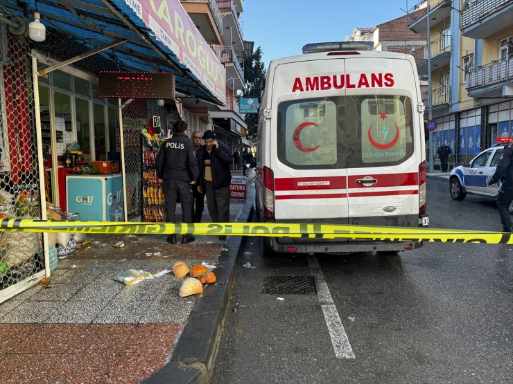 Uşak'ta dükkan sahibi ile kiracı arasındaki kavgada 6 kişi yaralandı