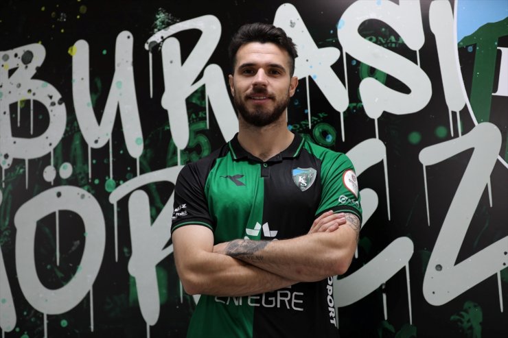 Kocaelispor, defans oyuncusu Tuncer Duhan Aksu'yu kadrosuna kattı