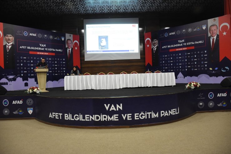 Van'da "Afet Bilgilendirme ve Eğitim Paneli" düzenlendi