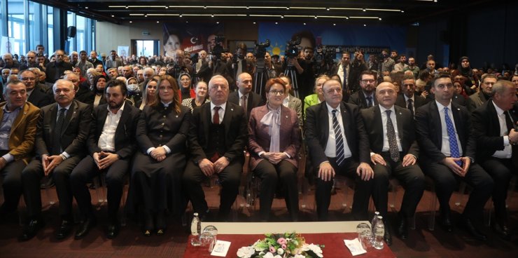 İYİ Parti Genel Başkanı Akşener, Samsun'da partisinin aday tanıtım toplantısına katıldı: