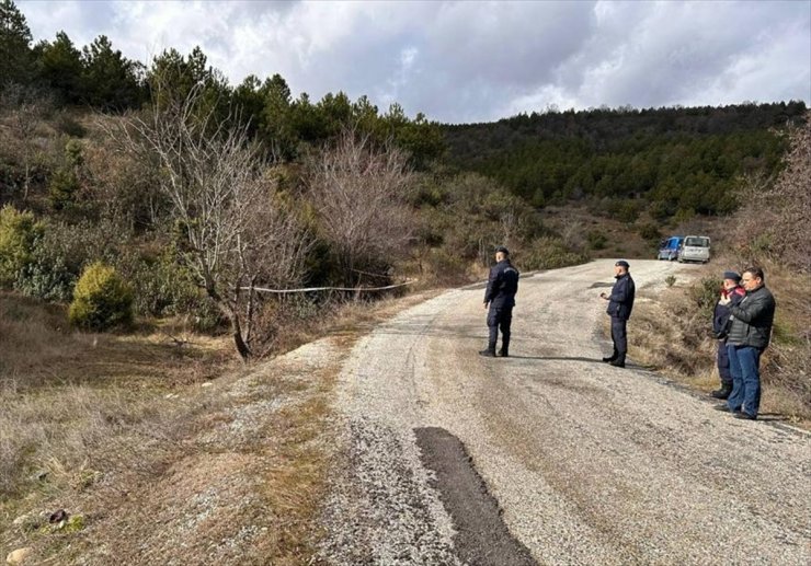 Uşak'ta devrilen motosikletin sürücüsü hayatını kaybetti