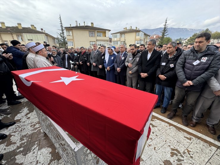 Yurt dışı görevinde rahatsızlanarak hayatını kaybeden polis memurunun cenazesi Karabük'te defnedildi