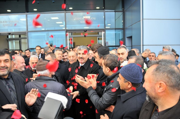 AK Parti Muş Belediye Başkan adayı Asya için kentte karşılama töreni düzenlendi