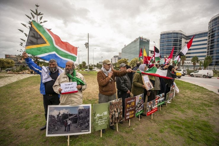 Tunus’taki ABD Büyükelçiliği önünde İsrail’in Gazze’ye yönelik saldırıları protesto edildi