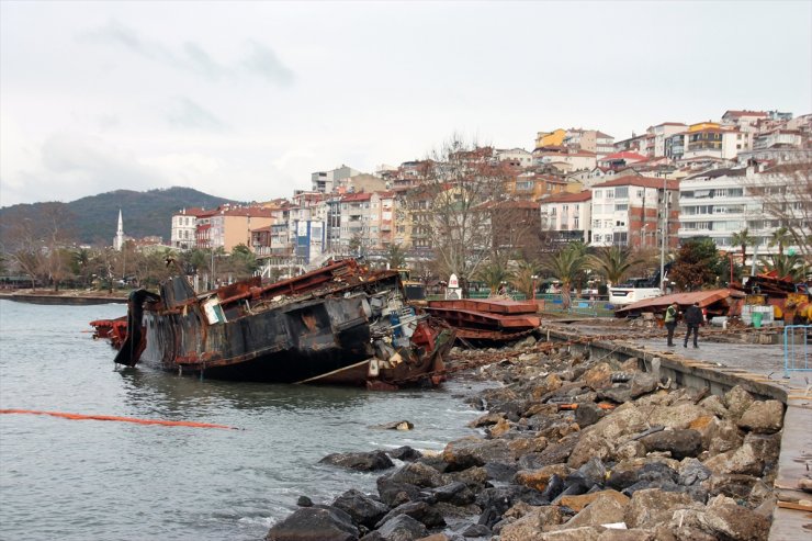 Zonguldak'ta batan geminin kayıp personeli 64 gündür aranıyor