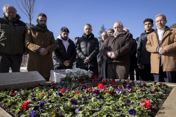 Gençlerbirliği'nin efsane başkanı İlhan Cavcav, mezarı başında anıldı