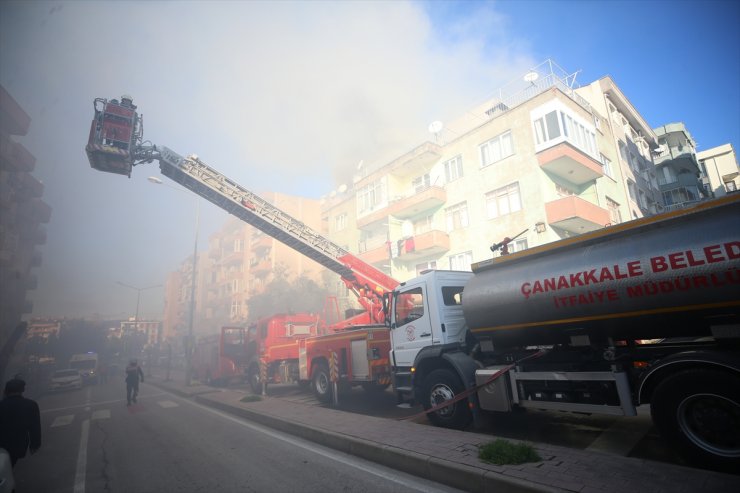 Çanakkale'de ailesinin yaşadığı evi yakan cezaevi firarisi 9 saat sonra teslim oldu