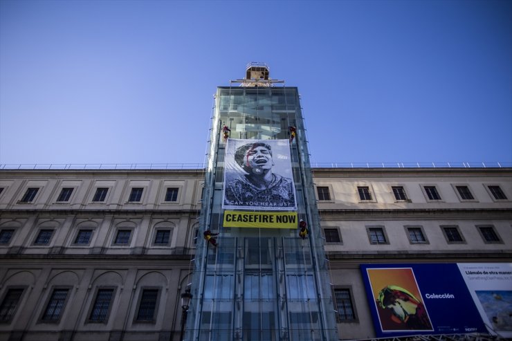 Greenpeace, Reina Sofia Müzesi'ndeki Filistin'e destek eyleminde, AA fotoğrafını kullandı