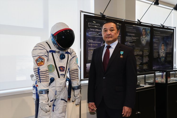 Kazak astronot Ayımbetov, ilk Türk astronot Gezeravcı'nın uzay yolculuğunu değerlendirdi: