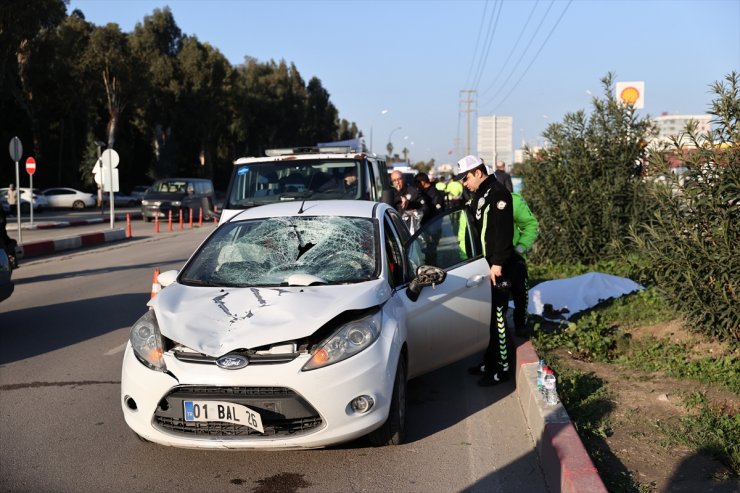 Adana'da otomobilin çarptığı yaya yaşamını yitirdi