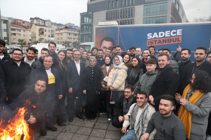 İBB Başkan adayı Kurum, Kağıthane'de gençlerle bir araya geldi: