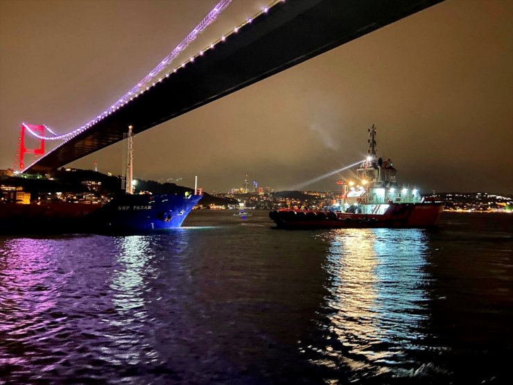 İstanbul Boğazı'ndaki trafik, kuzey-güney yönlü açıldı