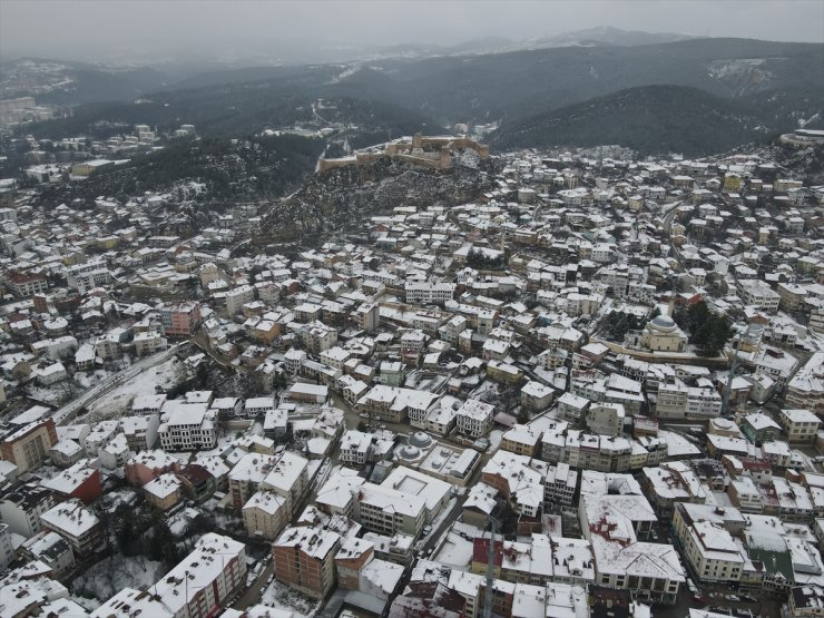 Kastamonu'da kar yağışı etkili oluyor