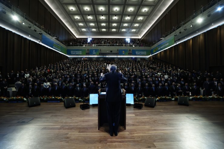 Cumhurbaşkanı Erdoğan, AK Parti Kongre Merkezi'nin açılışını yaptı: