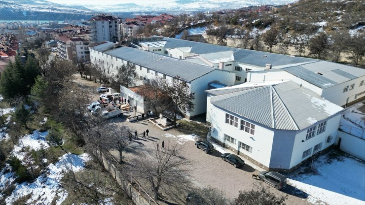 Tunceli’de depreme dayanıksız olduğu belirlenen 17 okul boşaltılıyor