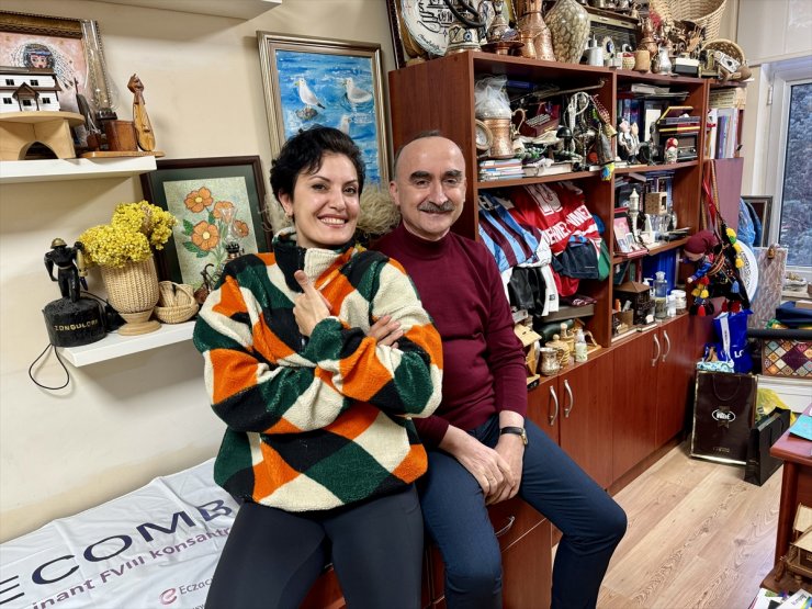 Trabzonlu ressam kanseri başarılı tedavi süreci ve yüksek motivasyonla yendi