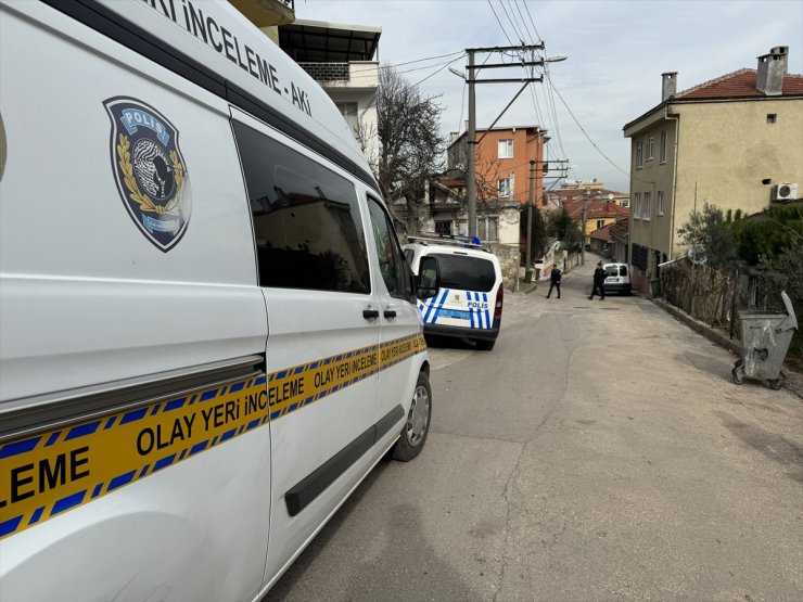 GÜNCELLEME - Bursa'da birlikte yaşadığı kadının oğlu tarafından bıçaklanan kişi öldü