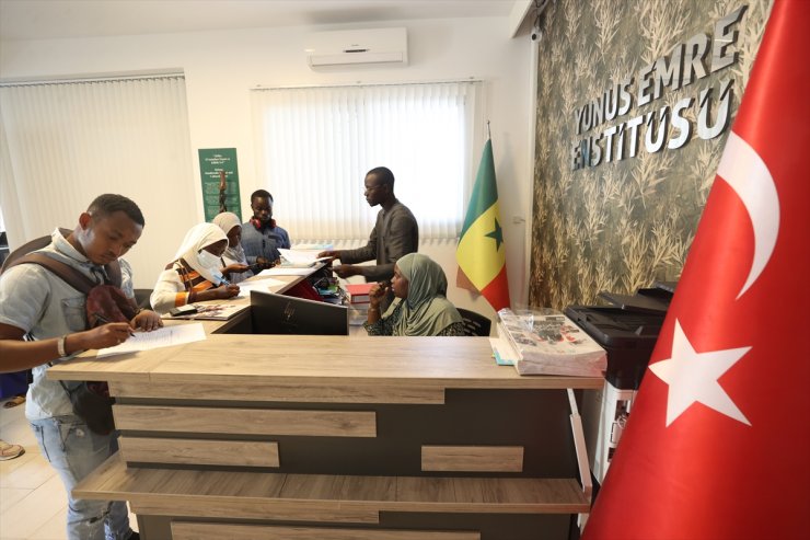 Senegal'de Yunus Emre Enstitüsünün Türkçe derslerine ilgi artıyor