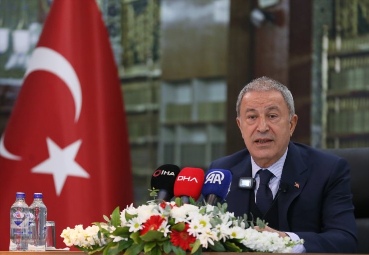 TBMM Milli Savunma Komisyonu Başkanı Akar, Eskişehir'de konferansta konuştu: