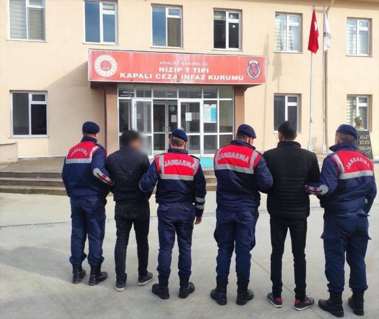 Gaziantep'te 8 göçmen kaçakçısı tutuklandı