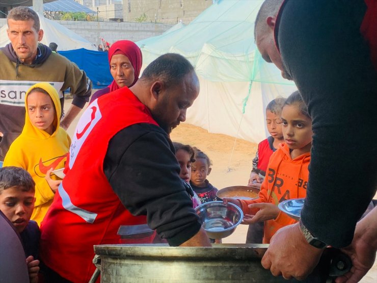 Türk Kızılay, Gazzeliler için Refah bölgesinde yeni aşevi kurdu