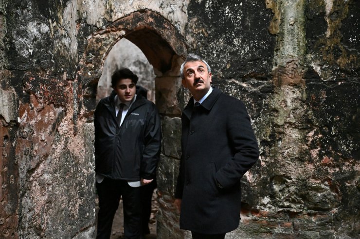 Edirne'nin 15. yüzyıl eserlerinden Gazi Mihal Hamamı'nın restorasyonuna başlandı