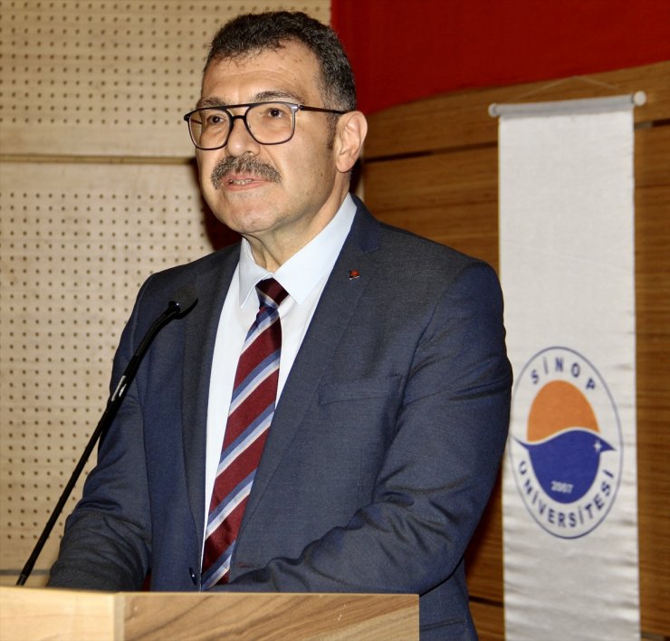 TÜBİTAK Başkanı Prof. Dr. Mandal, Türkiye’nin uzay yolculuğunu öğrencilerle paylaştı